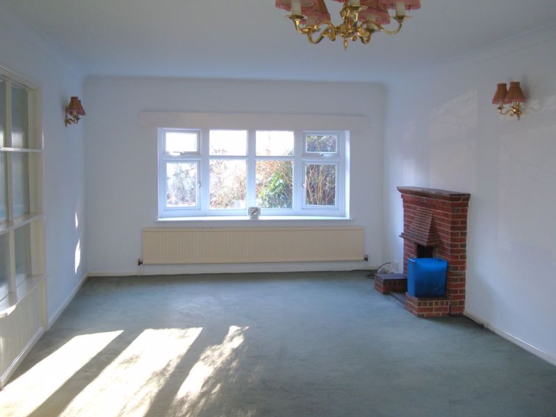 Living & Dining room- click for photo gallery